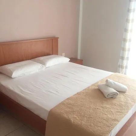 Aparthotel Grand Eva * Vrasná